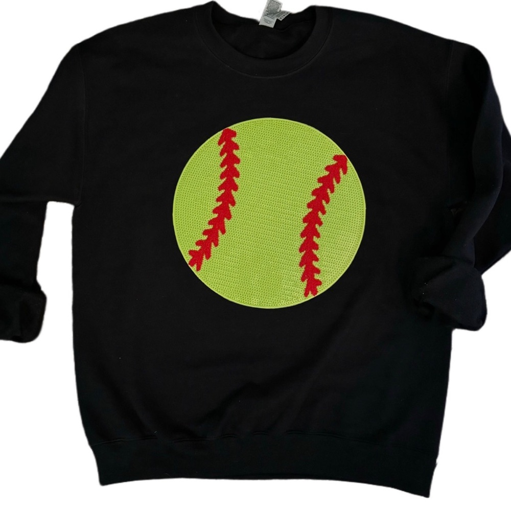 🥎‼️❣️This sweatshirt is fabulous ❣️‼️🥎